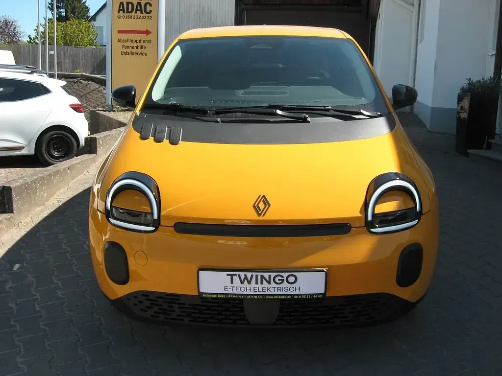 Neu Renault Twingo Urban 60 kW (82 PS) 2026 Gelb Kleinwagen