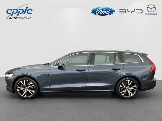 Gebraucht Volvo V60 145 PS (106 kW) 2023 Kombi