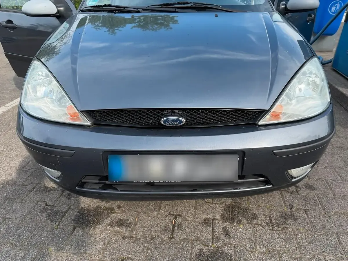 Second-hand Ford Focus 112 CP (82 kW) 2002 Gri Hatchback