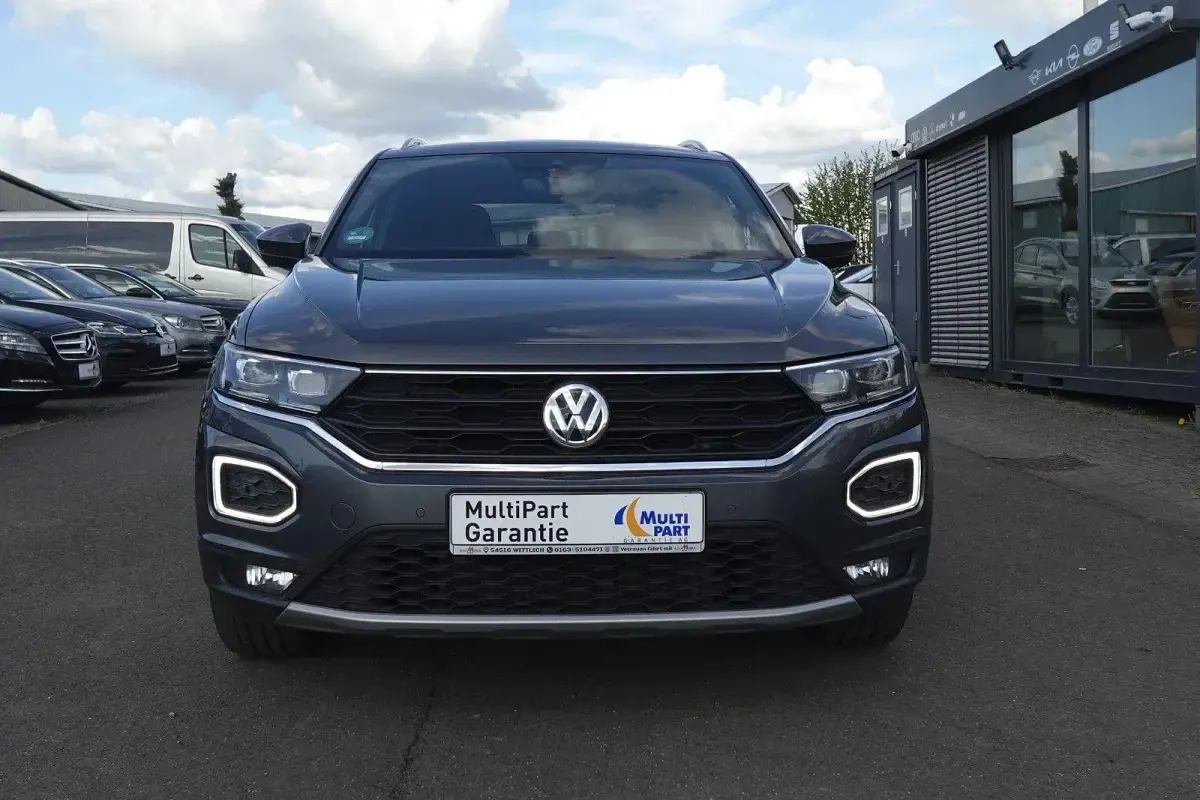 Gebraucht VW T-Roc Sportline 150 PS (110 kW) 2018 Grau SUV