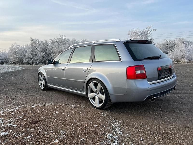 Second-hand Audi RS6 505 CP (371 kW) 2003 Argintiu Break