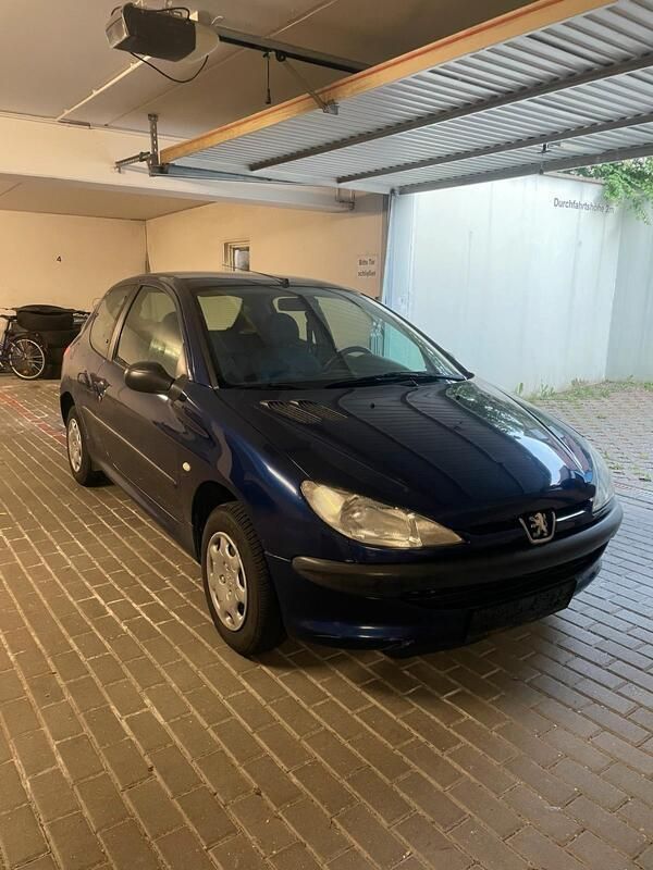 Blau Gebraucht 2008 Peugeot 206 Kleinwagen | 950 € - Bild 1/4