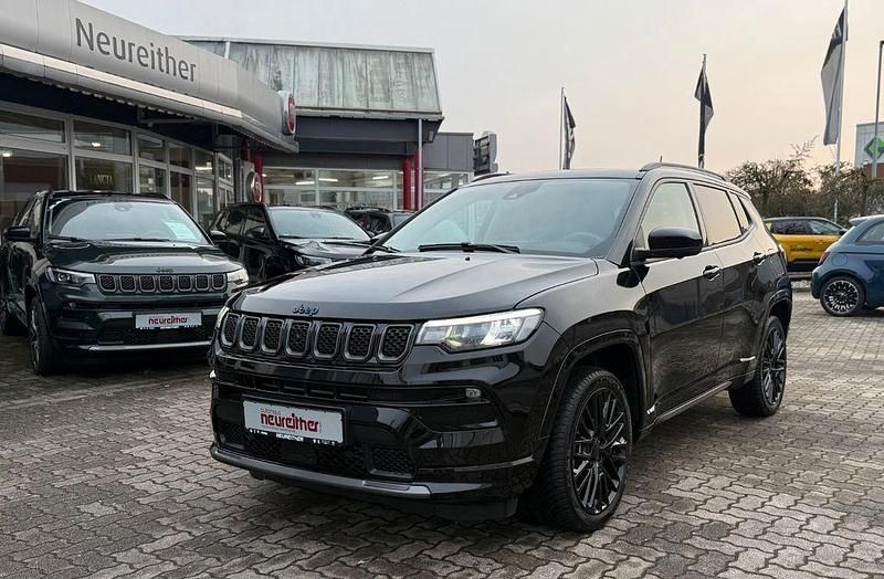 Schwarz Gebraucht 2022 Jeep Compass SUV | 33.890 € - Bild 1/4
