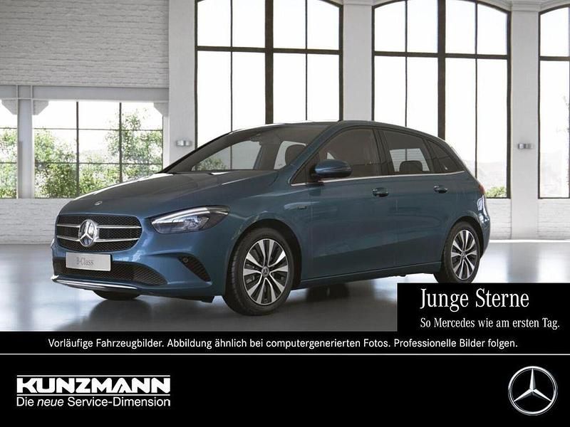 Denimblau metallic Gebraucht 2021 Mercedes B250e Style Van / Kleinbus | 20.440 € (Guter Preis) - Bild 1/4