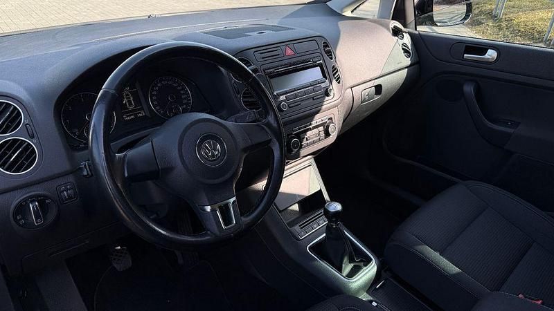 Gebraucht VW Golf Plus Cross Team 140 PS (102 kW) 2010 Schwarz Van / Kleinbus