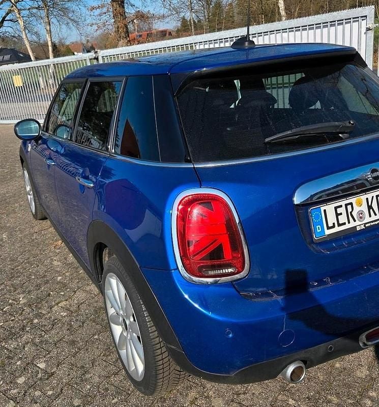 Gebraucht Mini Cooper 116 PS (85 kW) 2019 Blau Kleinwagen