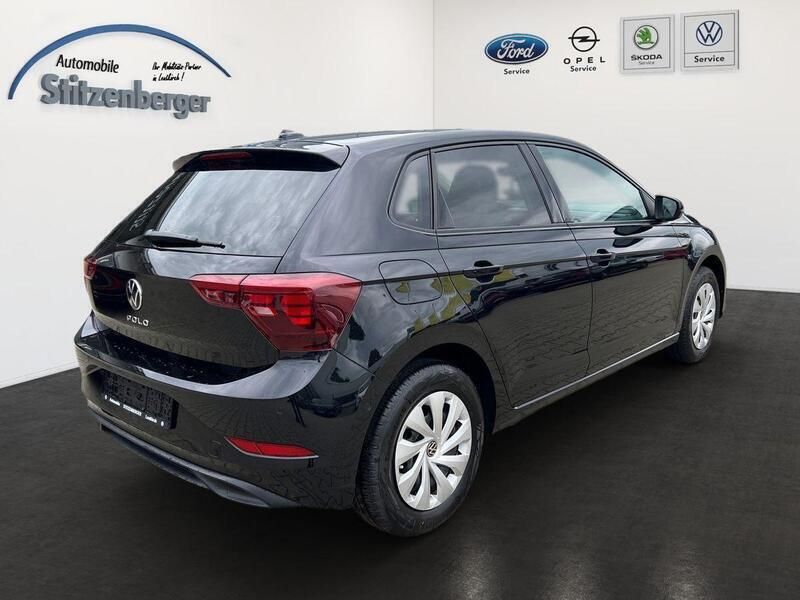 Gebraucht VW Polo Life 95 PS (69 kW) 2024 Deep black perleffekt Limousine