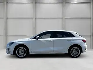 Gebraucht Audi A3 Advanced 150 PS (110 kW) 2022 Ibisweiß Limousine