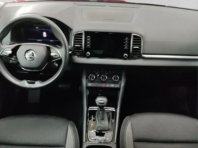 Gebraucht Skoda Karoq 116 PS (85 kW) 2022 Rot SUV