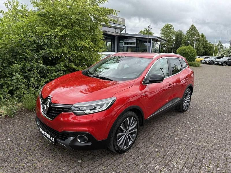 Gebraucht Renault Kadjar Bose Edition 131 PS (96 kW) 2017 Rot SUV