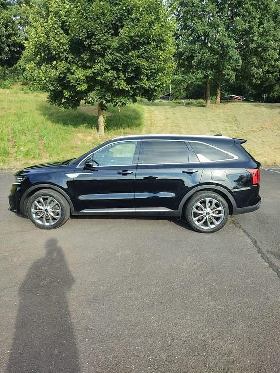 Schwarz Gebraucht 2021 Kia Sorento Platinum SUV | 26.995 € (Superpreis) - Bild 1/4
