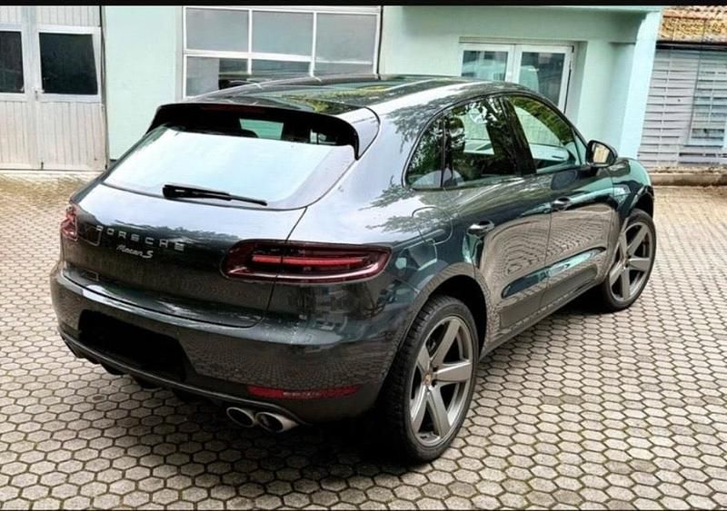 Gebraucht Porsche Macan S 258 PS (189 kW) 2016 Grau SUV
