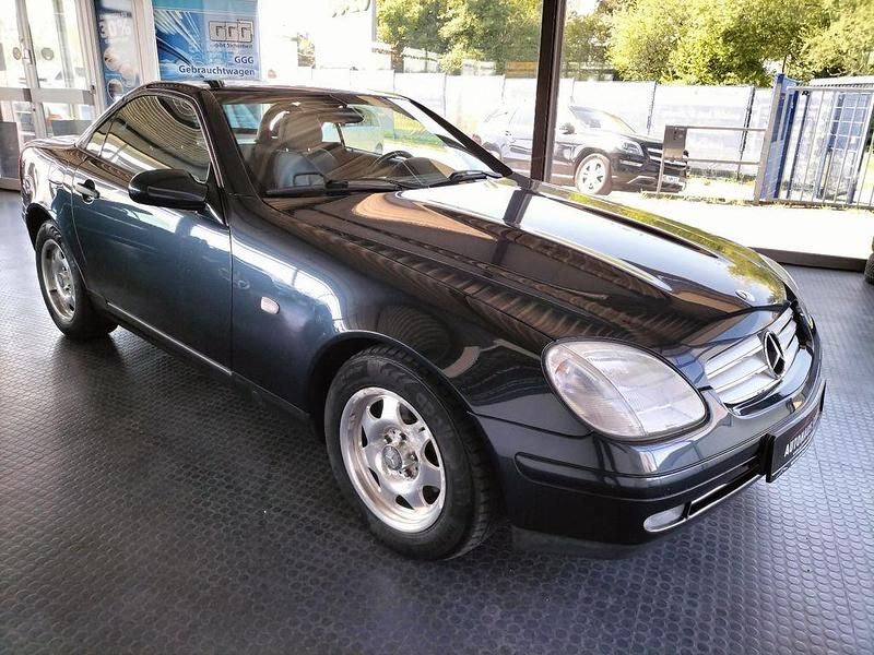 Blau Gebraucht 1997 Mercedes SLK200 Cabrio | 5.700 € (Fairer Preis) - Bild 1/4