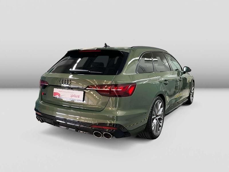 Gebraucht Audi S4 Ambiente 341 PS (250 kW) 2024 Distriktgrün metallic Kombi
