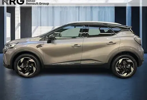 Używany Renault Captur Techno 158 KM (116 kW) 2024 Szary SUV