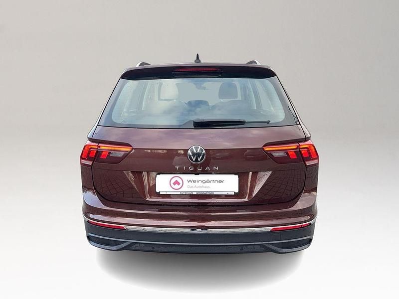 Gebraucht VW Tiguan 150 PS (110 kW) 2021 Braun SUV