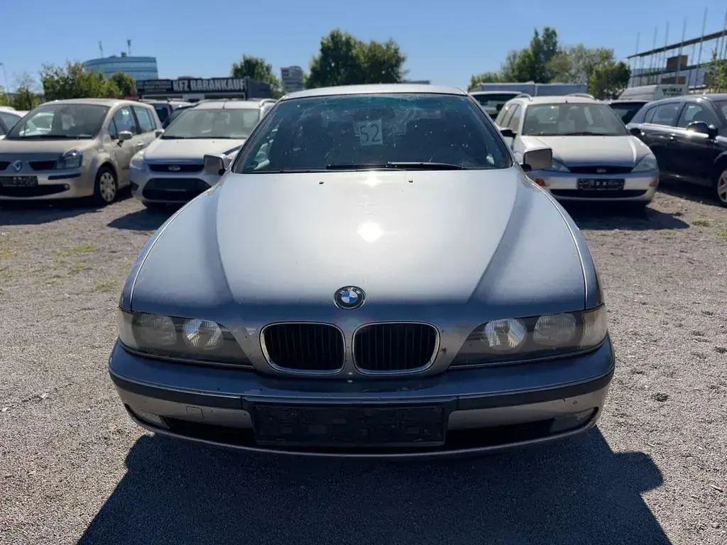 Usata BMW 528 193 CV (141 kW) 1996 Argento Berlina