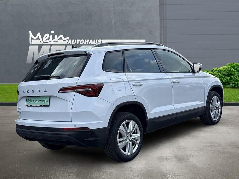 Gebraucht Skoda Karoq Selection 150 PS (110 kW) 2024 Weiß SUV