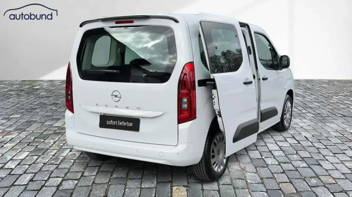 Nowe Opel Combo Edition+ 110 KM (80 kW) 2026 Biały Minivan