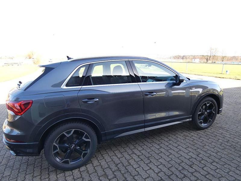 Gebraucht Audi Q3 S-Line 150 PS (110 kW) 2020 Grau SUV