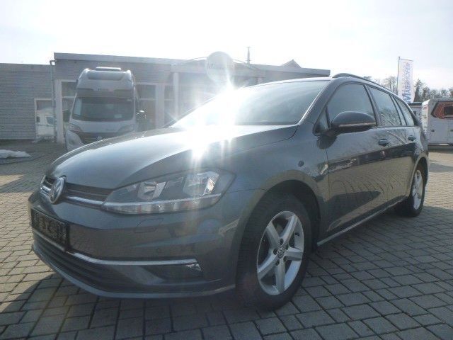 Grau Gebraucht 2018 VW Golf VII Comfortline Kombi | 14.390 € (Guter Preis) - Bild 1/4