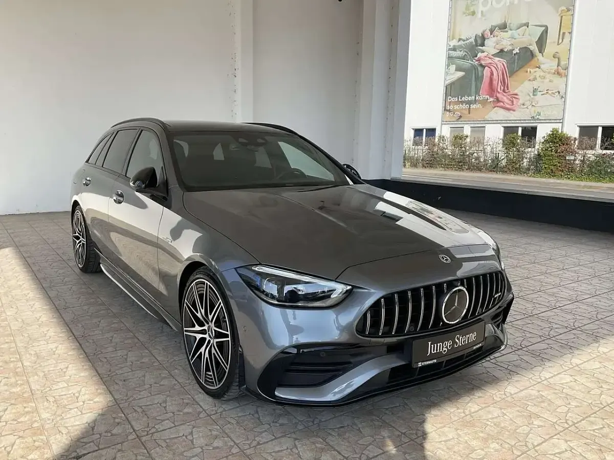 Gebraucht Mercedes C43 AMG AMG 408 PS (300 kW) 2024 Lack selenitgrau Kombi
