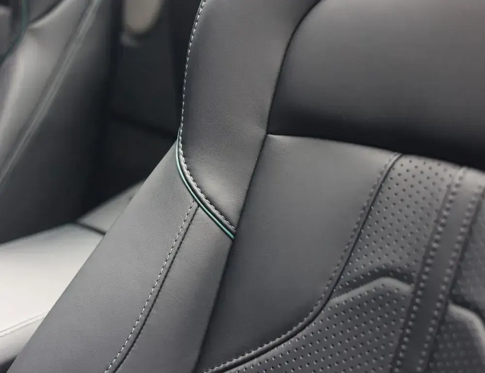 Gebraucht Aston Martin V8 Vantage 665 PS (489 kW) 2025 Grün Cabrio
