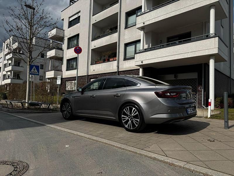 Grau Gebraucht 2019 Renault Talisman Initiale Paris Limousine | 16.100 € (Fairer Preis) - Bild 1/4