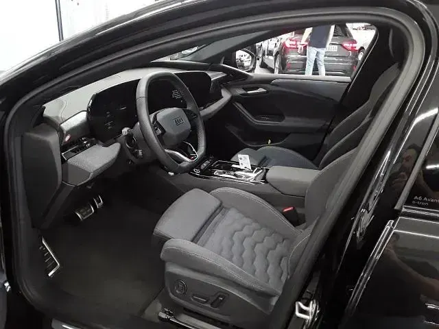 Gebraucht Audi A6 e-tron S-Line 269 kW (367 PS) 2025 Schwarz Kombi