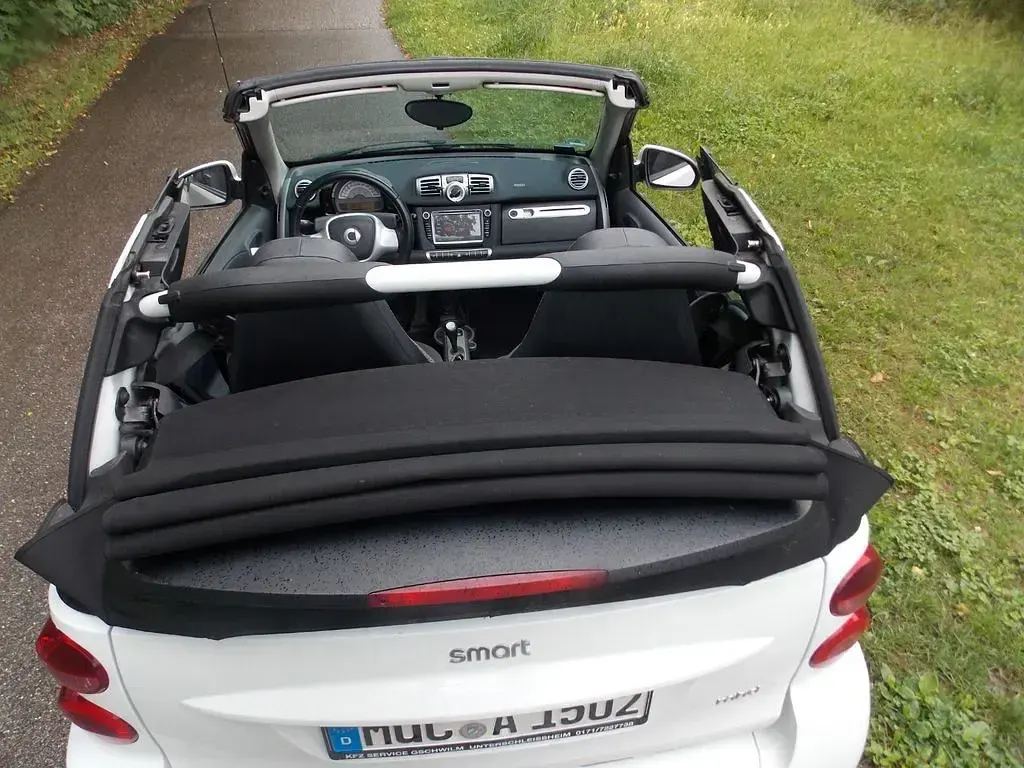 Gebraucht Smart ForTwo Cabrio 71 PS (52 kW) 2012 Weiß Cabrio