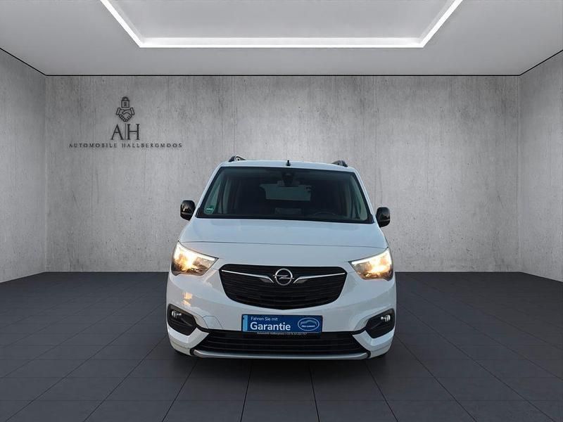 Gebraucht Opel Combo Life Ultimate 131 PS (96 kW) 2023 Weiß Van / Kleinbus
