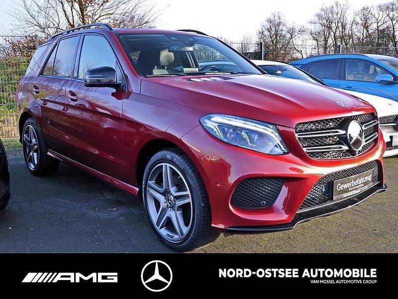 Gebraucht Mercedes GLE350 AMG 258 PS (189 kW) 2018 Manufaktur lack manufaktur hya SUV