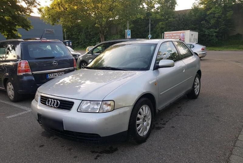 Grau Gebraucht 1997 Audi A3 Limousine | 1.990 € (Fairer Preis) - Bild 1/4