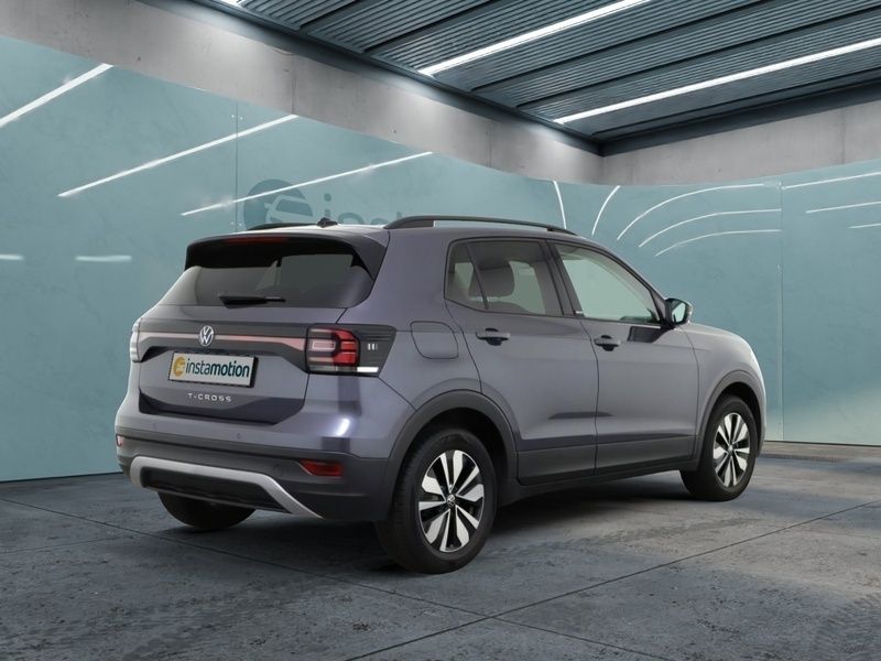 Używany VW T-Cross Move 95 KM (69 kW) 2023 Szary SUV