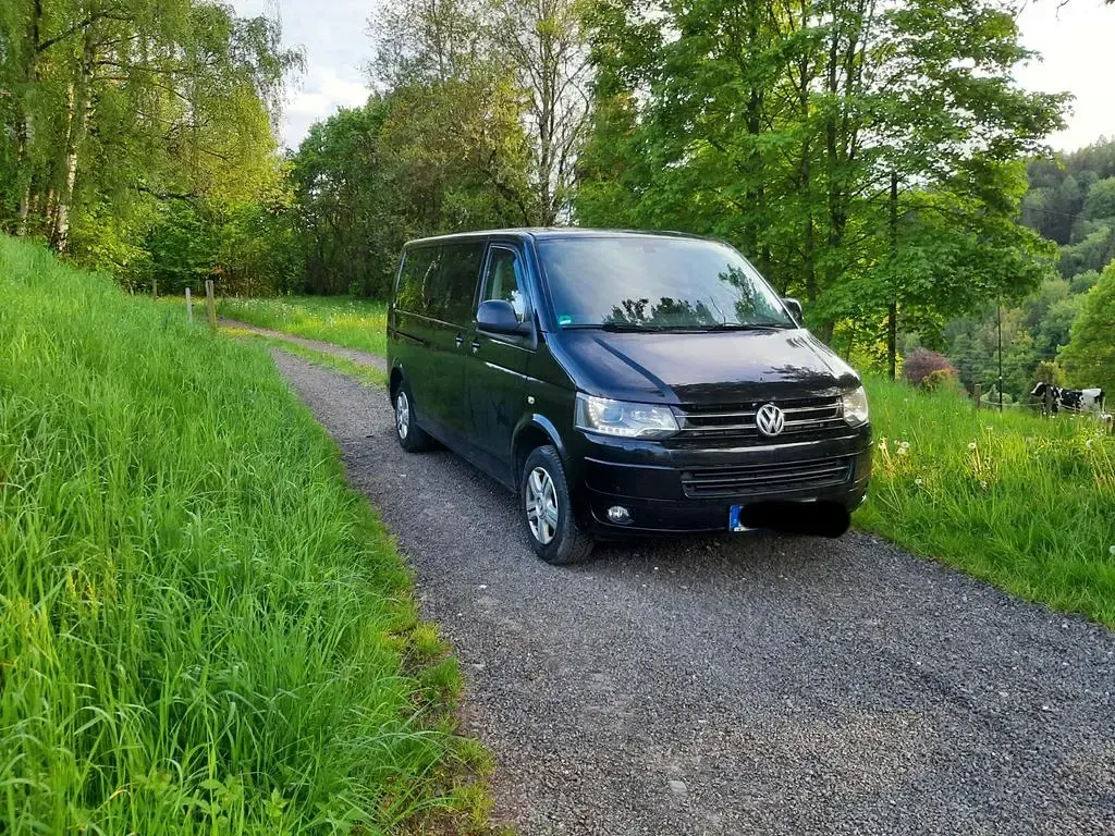 Occasion VW Caravelle 136 ch (100 kW) 2012 Noir Van