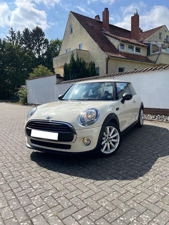 Weiß Gebraucht 2016 Mini Cooper Kleinwagen | 8.990 € (Superpreis) - Bild 1/4