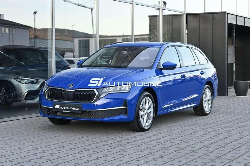 Energyblau Gebraucht 2025 Skoda Octavia Comfort Kombi | 32.950 € (Guter Preis) - Bild 1/4