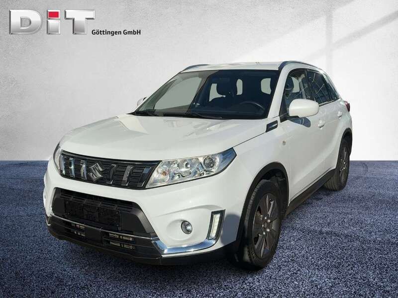Cool white pearl Gebraucht 2019 Suzuki Vitara Comfort SUV | 11.490 € (Superpreis) - Bild 1/4