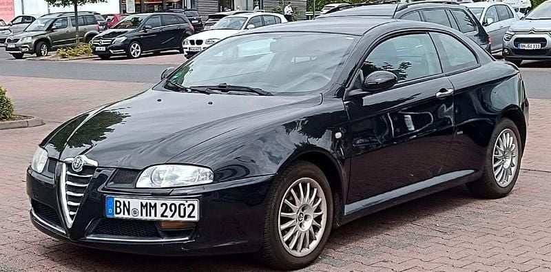 Gebraucht Alfa Romeo GT Distinctive 166 PS (122 kW) 2007 Schwarz Coupé