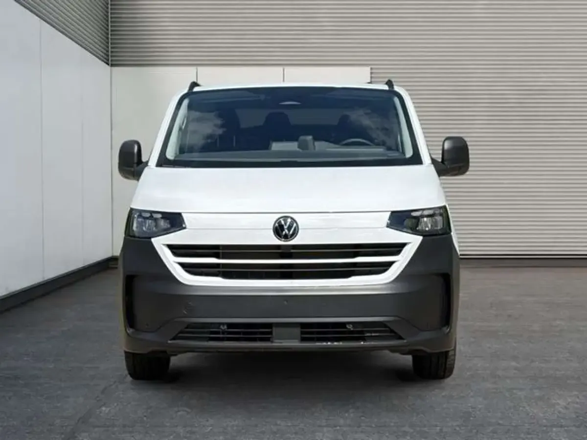 Neu VW Caravelle 170 PS (125 kW) 2026 Clear white Van