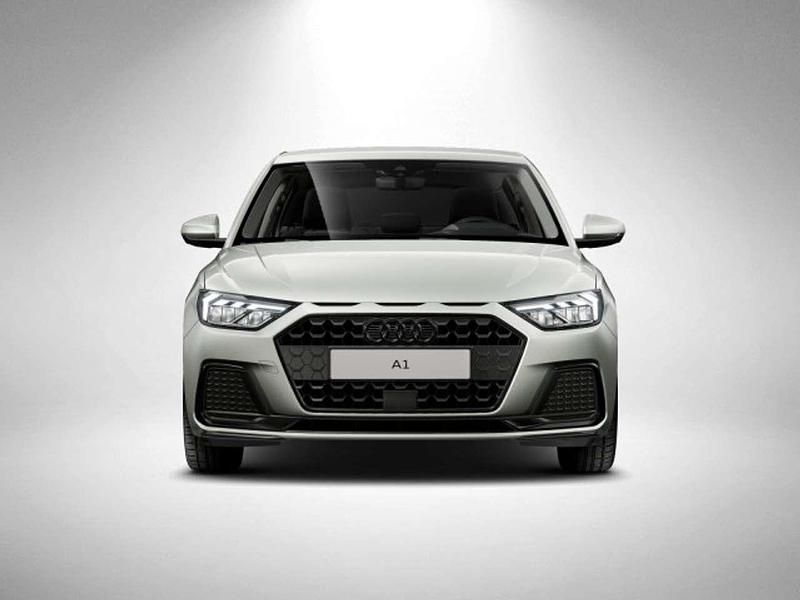 Gebraucht Audi A1 Advanced Plus 116 PS (85 kW) 2025 Tausilber metallic SUV