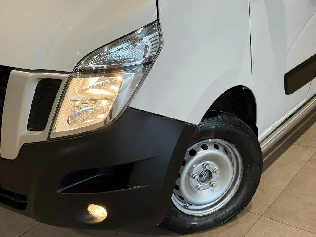 Gebraucht Nissan NV400 110 PS (80 kW) 2018 Weiß Van