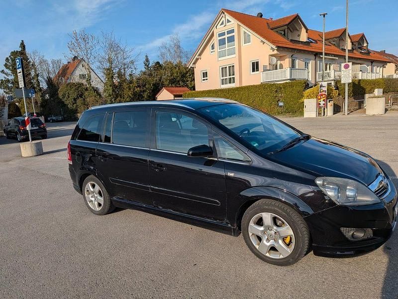 Gebraucht Opel Zafira 140 PS (102 kW) 2008 Schwarz Van / Kleinbus