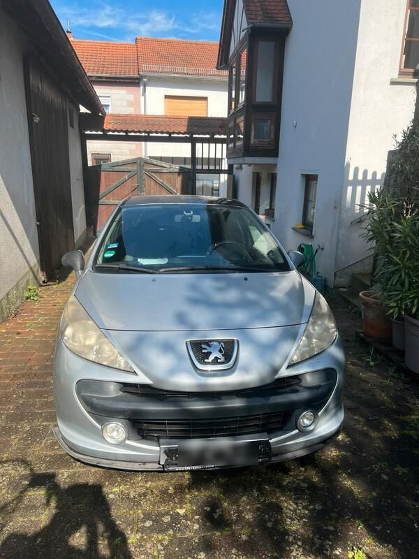 Gebraucht 2009 Peugeot 207 Kleinwagen | 1.000 € (Guter Preis) - Bild 1/4