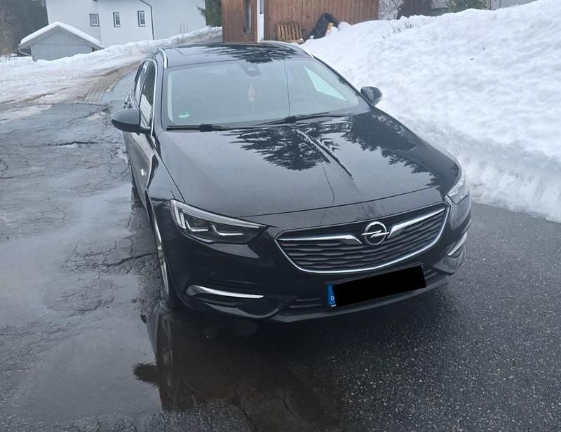 Gebraucht Opel Insignia Innovation 209 PS (153 kW) 2018 Schwarz Kombi