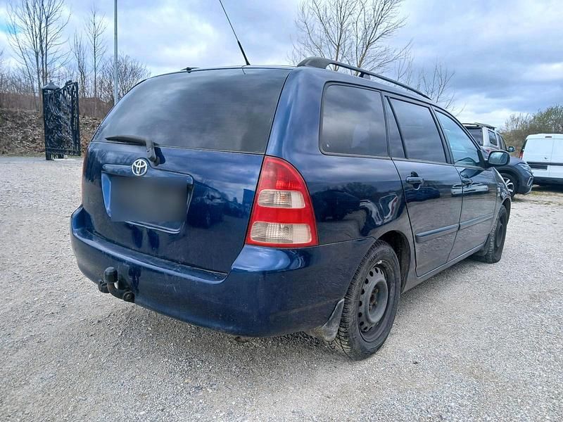 Gebraucht Toyota Corolla 90 PS (66 kW) 2003 Blau Kombi