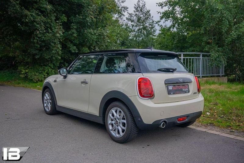 Second-hand Mini Cooper 136 CP (100 kW) 2020 Alb Hatchback