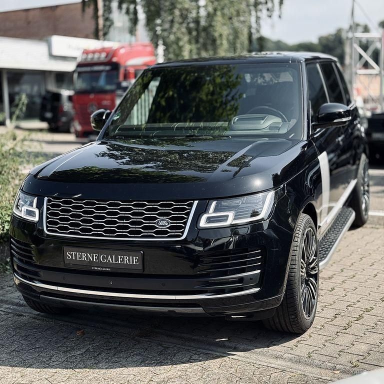 Gebraucht Land Rover Range Rover Vogue 249 PS (183 kW) 2018 Schwarz SUV