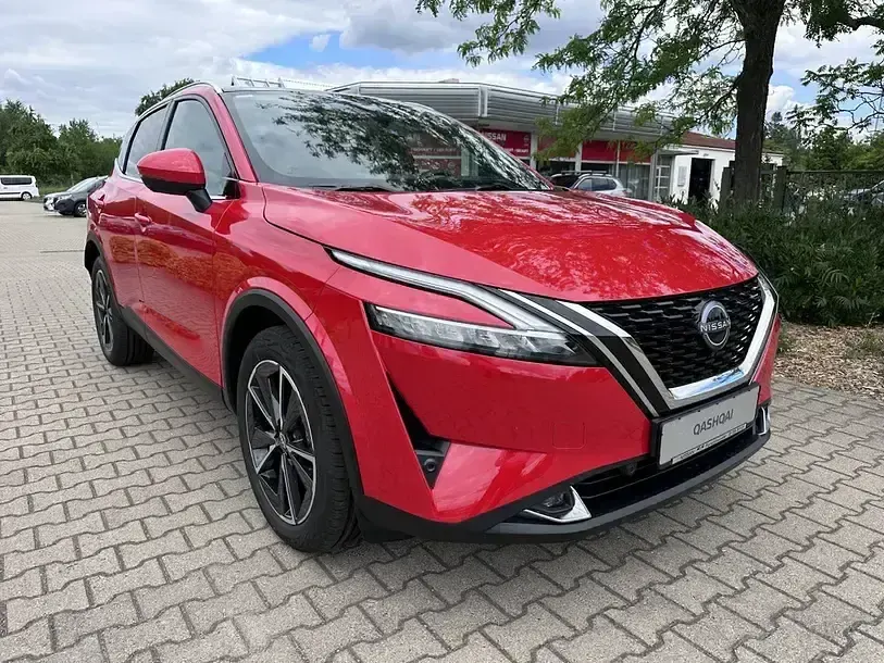 Gebraucht Nissan Qashqai Tekna+ 158 PS (116 kW) 2023 Rot SUV
