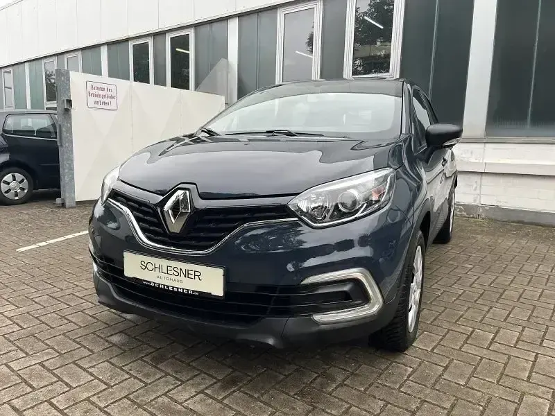 Occasion Renault Captur Life 90 ch (66 kW) 2018 Bleue SUV
